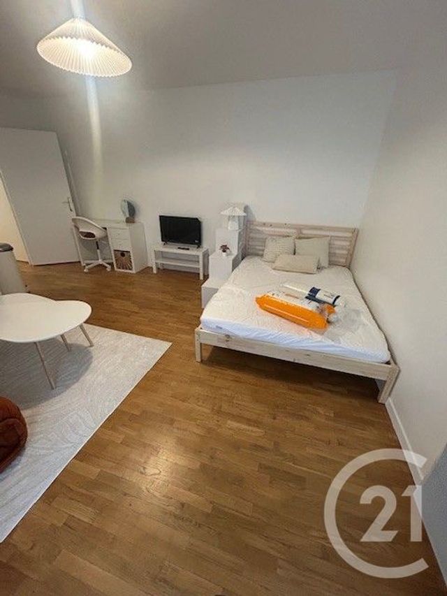 Appartement F1 à louer - 1 pièce - 32.0 m2 - COLOMBES - 92 - ILE-DE-FRANCE - Century 21 Beaurepaire