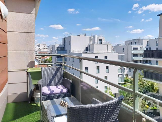 Appartement F3 à vendre - 3 pièces - 60.81 m2 - COLOMBES - 92 - ILE-DE-FRANCE - Century 21 Beaurepaire