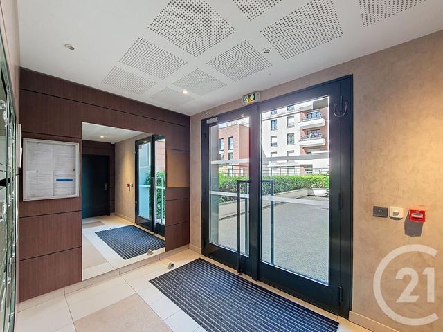 Appartement F3 à vendre - 3 pièces - 60.81 m2 - COLOMBES - 92 - ILE-DE-FRANCE - Century 21 Beaurepaire
