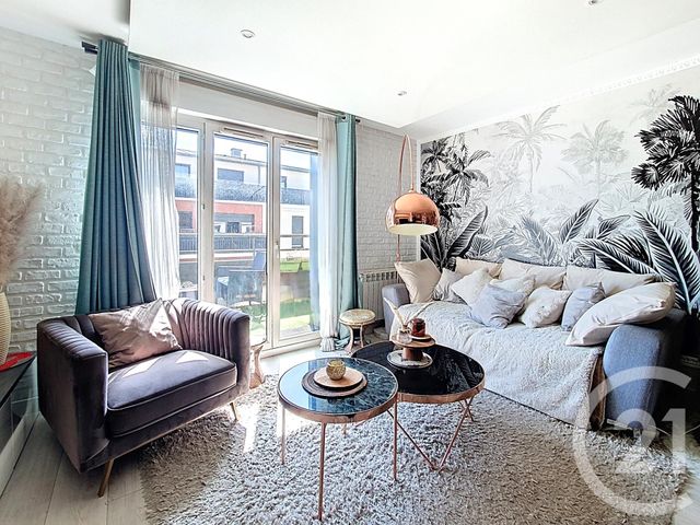 Appartement F3 à vendre - 3 pièces - 60.81 m2 - COLOMBES - 92 - ILE-DE-FRANCE - Century 21 Beaurepaire