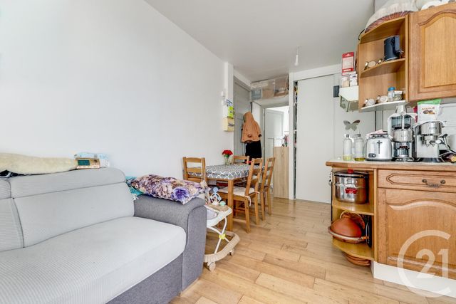 Appartement à vendre - 2 pièces - 32.22 m2 - BOIS COLOMBES - 92 - ILE-DE-FRANCE - Century 21 Beaurepaire