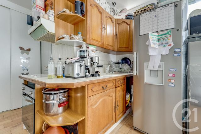 Appartement à vendre - 2 pièces - 32.22 m2 - BOIS COLOMBES - 92 - ILE-DE-FRANCE - Century 21 Beaurepaire