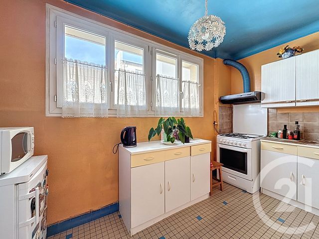 Appartement à vendre - 3 pièces - 57.11 m2 - COLOMBES - 92 - ILE-DE-FRANCE - Century 21 Beaurepaire