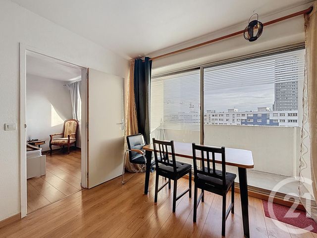 Appartement F2 à vendre - 2 pièces - 46.56 m2 - COLOMBES - 92 - ILE-DE-FRANCE - Century 21 Beaurepaire