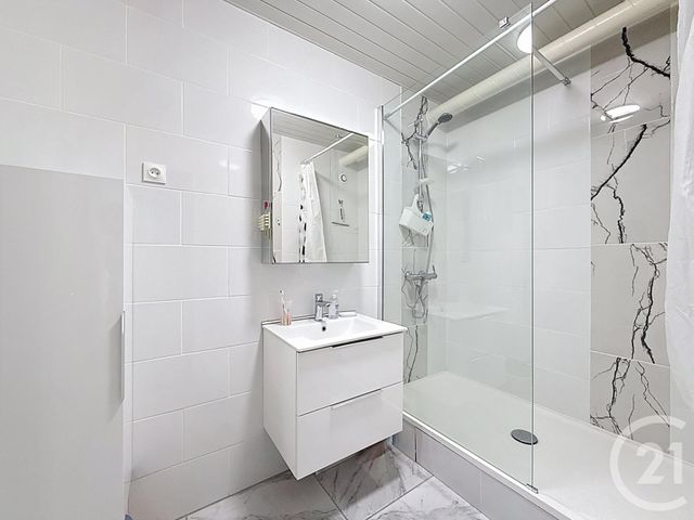 Appartement F2 à vendre - 2 pièces - 46.56 m2 - COLOMBES - 92 - ILE-DE-FRANCE - Century 21 Beaurepaire