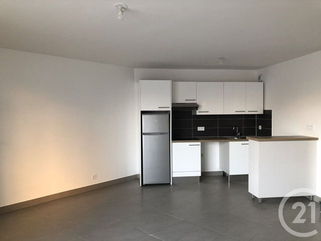 Appartement à louer - 3 pièces - 68.0 m2 - COLOMBES - 92 - ILE-DE-FRANCE - Century 21 Beaurepaire
