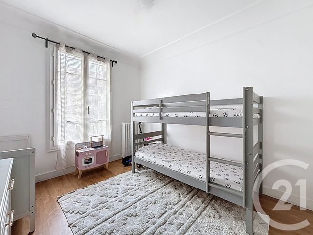 Appartement F4 à vendre - 4 pièces - 67.01 m2 - COLOMBES - 92 - ILE-DE-FRANCE - Century 21 Beaurepaire