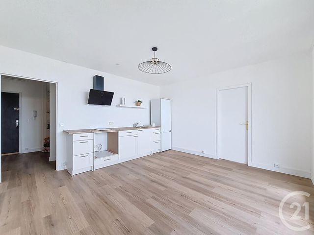 Appartement F3 à vendre - 3 pièces - 49.55 m2 - COLOMBES - 92 - ILE-DE-FRANCE - Century 21 Beaurepaire