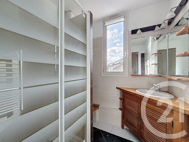 Appartement F3 à vendre - 3 pièces - 65.11 m2 - LA GARENNE COLOMBES - 92 - ILE-DE-FRANCE - Century 21 Beaurepaire