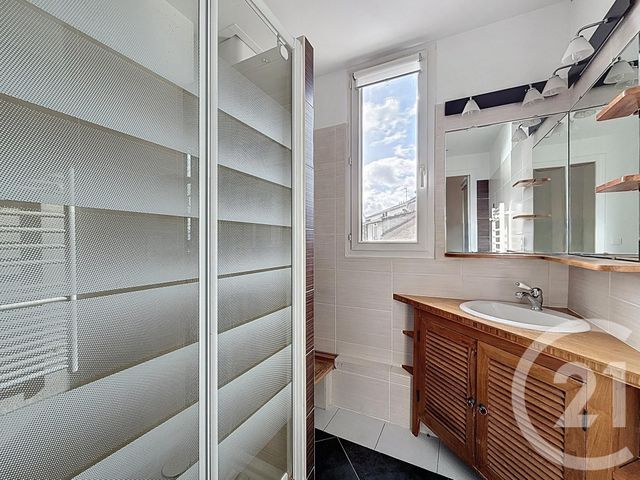 Appartement F3 à vendre - 3 pièces - 64.43 m2 - LA GARENNE COLOMBES - 92 - ILE-DE-FRANCE - Century 21 Beaurepaire