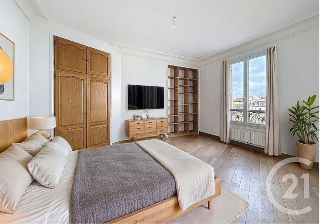 Appartement F3 à vendre - 3 pièces - 64.43 m2 - LA GARENNE COLOMBES - 92 - ILE-DE-FRANCE - Century 21 Beaurepaire