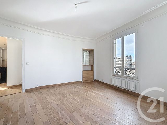 Appartement F3 à vendre - 3 pièces - 65.11 m2 - LA GARENNE COLOMBES - 92 - ILE-DE-FRANCE - Century 21 Beaurepaire