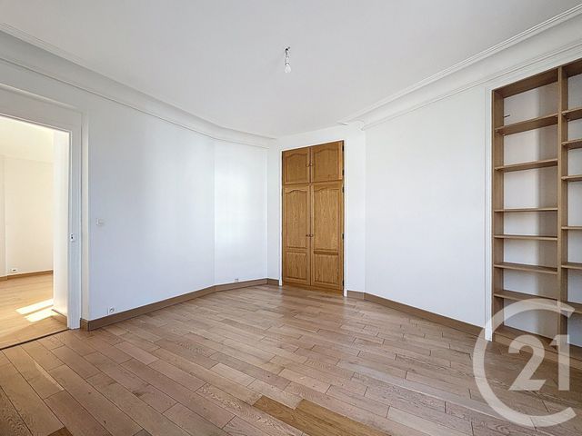 Appartement F3 à vendre - 3 pièces - 65.11 m2 - LA GARENNE COLOMBES - 92 - ILE-DE-FRANCE - Century 21 Beaurepaire