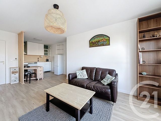 Appartement à vendre - 3 pièces - 62.09 m2 - COLOMBES - 92 - ILE-DE-FRANCE - Century 21 Beaurepaire