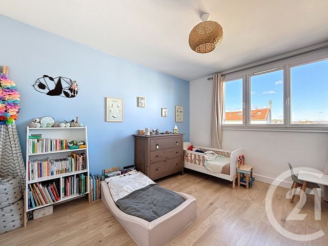 Appartement F3 à vendre - 3 pièces - 64.85 m2 - COLOMBES - 92 - ILE-DE-FRANCE - Century 21 Beaurepaire