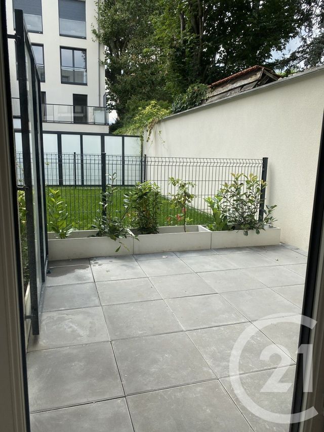 Appartement F1 à louer - 1 pièce - 29.0 m2 - BEZONS - 95 - ILE-DE-FRANCE - Century 21 Beaurepaire