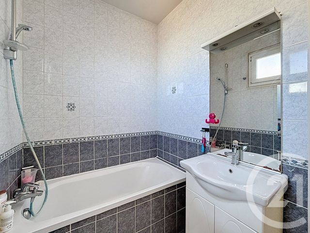 maison à vendre - 5 pièces - 105.21 m2 - COLOMBES - 92 - ILE-DE-FRANCE - Century 21 Beaurepaire