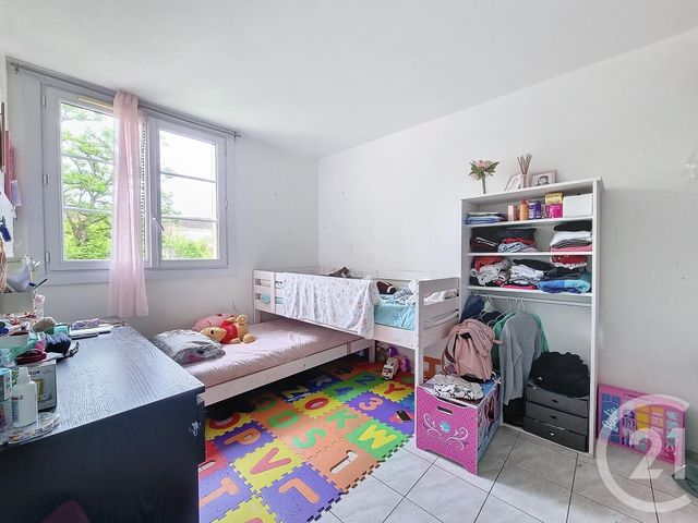 Appartement F4 à vendre - 4 pièces - 67.49 m2 - COLOMBES - 92 - ILE-DE-FRANCE - Century 21 Beaurepaire