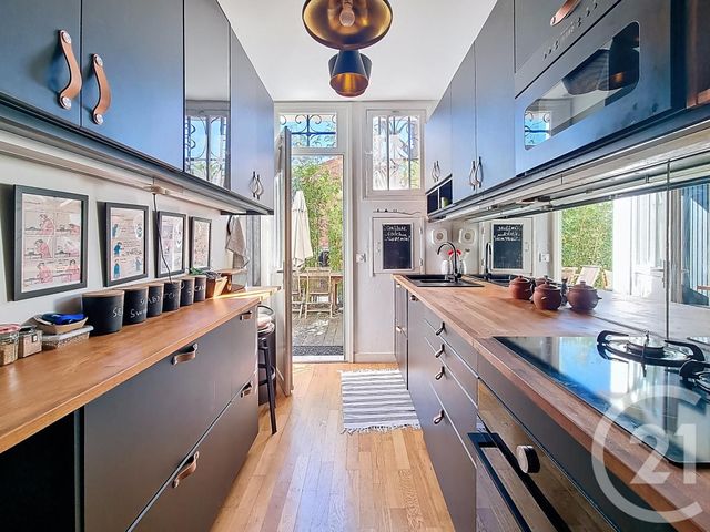 maison à vendre - 7 pièces - 134.0 m2 - COLOMBES - 92 - ILE-DE-FRANCE - Century 21 Beaurepaire