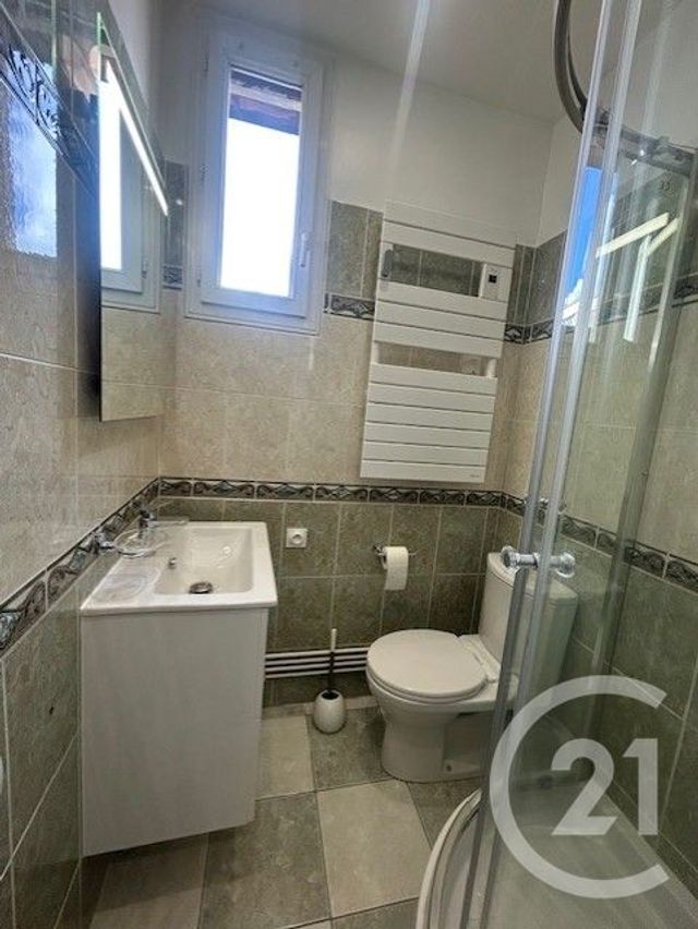 Appartement à louer - 3 pièces - 40.11 m2 - COLOMBES - 92 - ILE-DE-FRANCE - Century 21 Beaurepaire