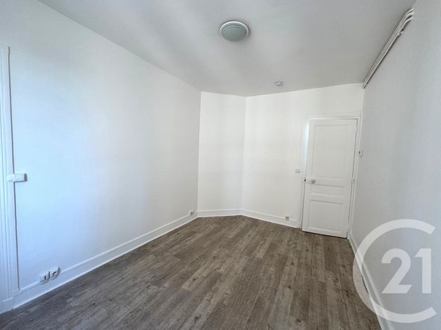 Appartement F2 à louer - 2 pièces - 35.82 m2 - NANTERRE - 92 - ILE-DE-FRANCE - Century 21 Beaurepaire