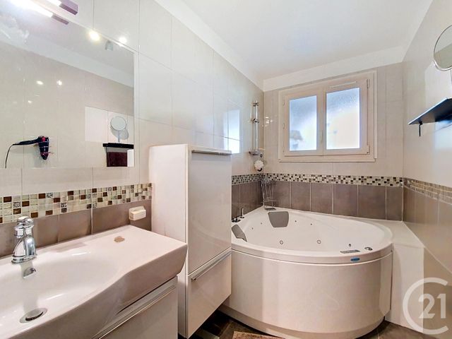 maison à vendre - 6 pièces - 150.51 m2 - COLOMBES - 92 - ILE-DE-FRANCE - Century 21 Beaurepaire