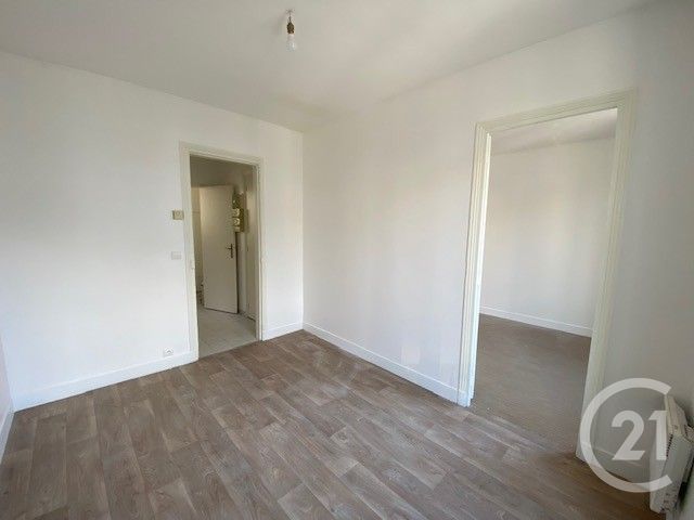 Appartement F2 à louer - 2 pièces - 28.0 m2 - ASNIERES SUR SEINE - 92 - ILE-DE-FRANCE - Century 21 Beaurepaire