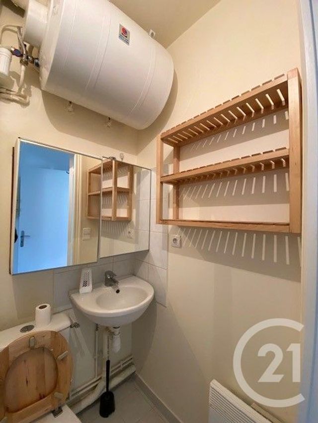 Appartement F2 à louer - 2 pièces - 28.0 m2 - ASNIERES SUR SEINE - 92 - ILE-DE-FRANCE - Century 21 Beaurepaire