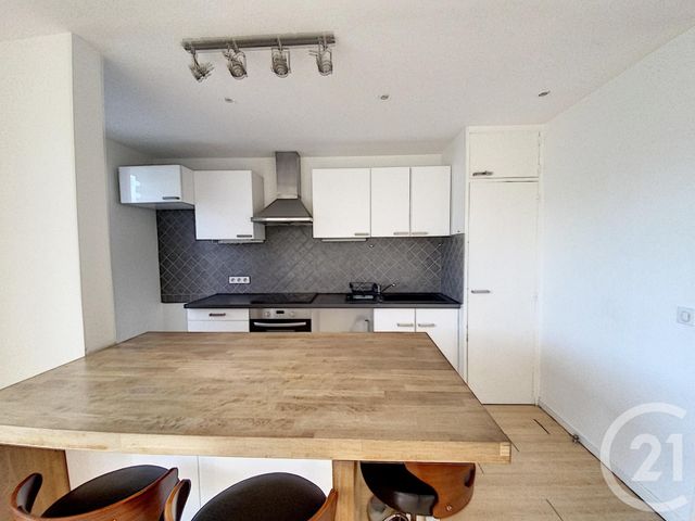 Appartement F3 à louer - 3 pièces - 64.01 m2 - COLOMBES - 92 - ILE-DE-FRANCE - Century 21 Beaurepaire