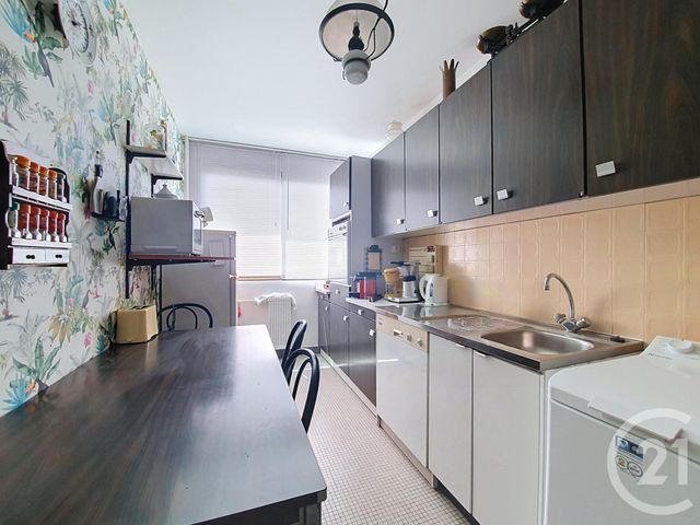 Appartement F5 à vendre - 5 pièces - 94.42 m2 - COLOMBES - 92 - ILE-DE-FRANCE - Century 21 Beaurepaire