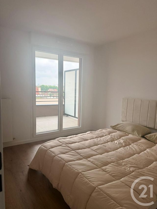 Appartement à louer - 2 pièces - 42.0 m2 - COLOMBES - 92 - ILE-DE-FRANCE - Century 21 Beaurepaire