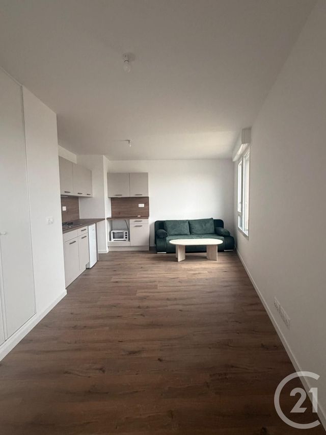 Appartement à louer - 2 pièces - 42.0 m2 - COLOMBES - 92 - ILE-DE-FRANCE - Century 21 Beaurepaire