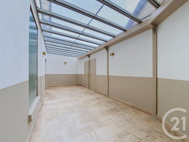 Appartement Studio à vendre - 1 pièce - 32.42 m2 - LA GARENNE COLOMBES - 92 - ILE-DE-FRANCE - Century 21 Beaurepaire
