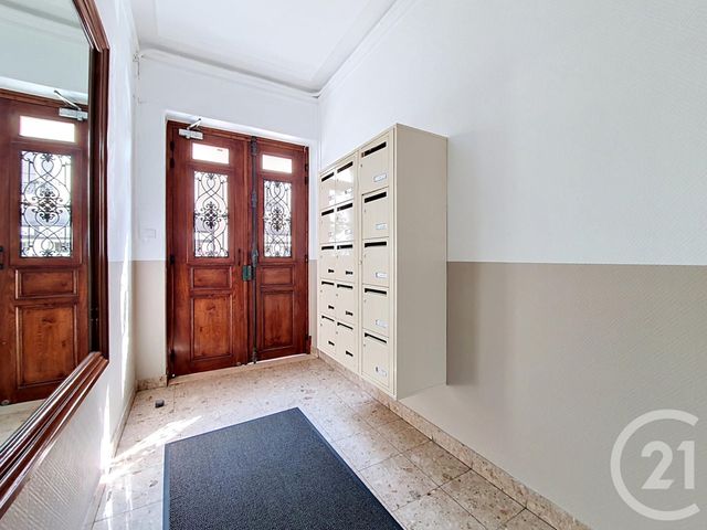 Appartement F2 à vendre - 2 pièces - 41.15 m2 - LA GARENNE COLOMBES - 92 - ILE-DE-FRANCE - Century 21 Beaurepaire