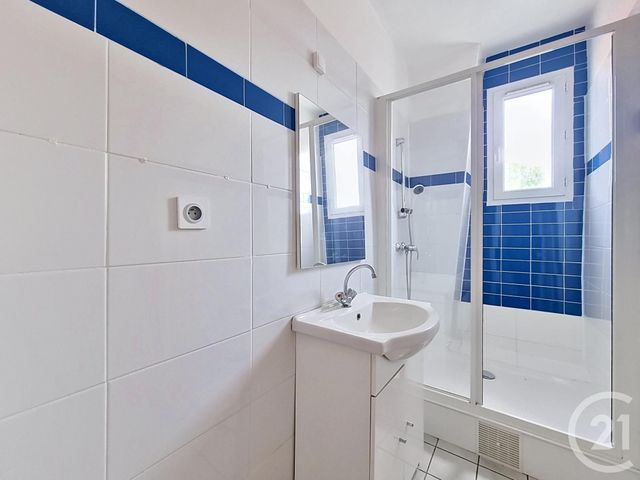 Appartement F3 à vendre - 3 pièces - 66.81 m2 - LA GARENNE COLOMBES - 92 - ILE-DE-FRANCE - Century 21 Beaurepaire