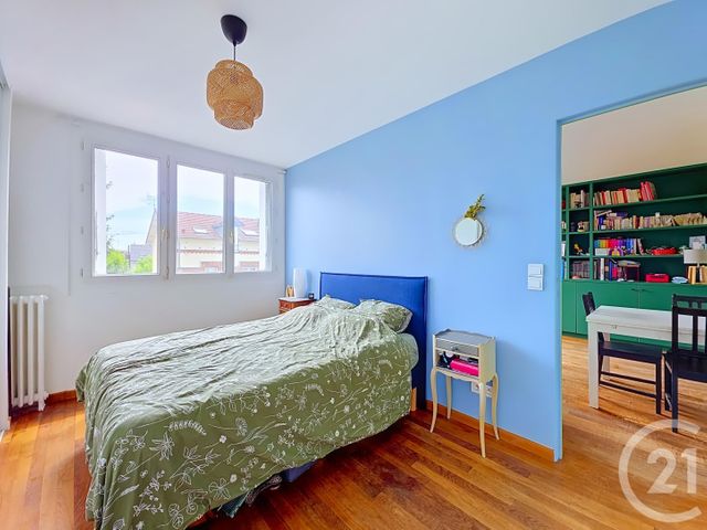 Appartement F3 à vendre - 3 pièces - 57.71 m2 - COLOMBES - 92 - ILE-DE-FRANCE - Century 21 Beaurepaire