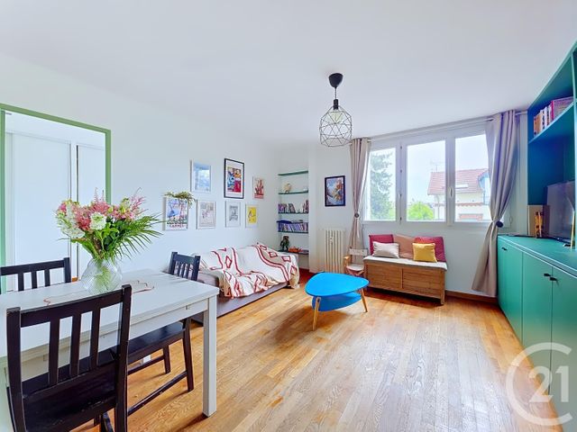 Appartement F3 à vendre - 3 pièces - 57.71 m2 - COLOMBES - 92 - ILE-DE-FRANCE - Century 21 Beaurepaire