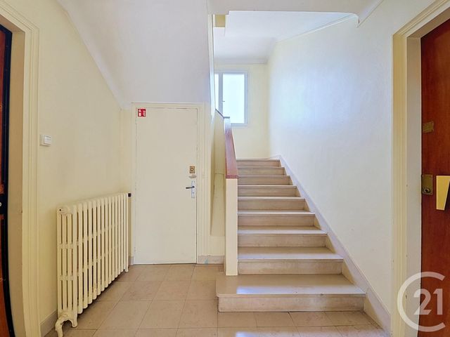 Appartement F3 à vendre - 3 pièces - 57.71 m2 - COLOMBES - 92 - ILE-DE-FRANCE - Century 21 Beaurepaire