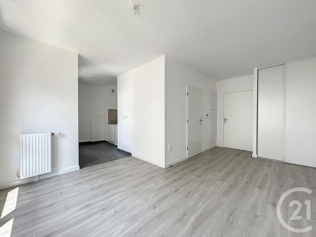 Appartement F1 à louer - 1 pièce - 29.1 m2 - COLOMBES - 92 - ILE-DE-FRANCE - Century 21 Beaurepaire