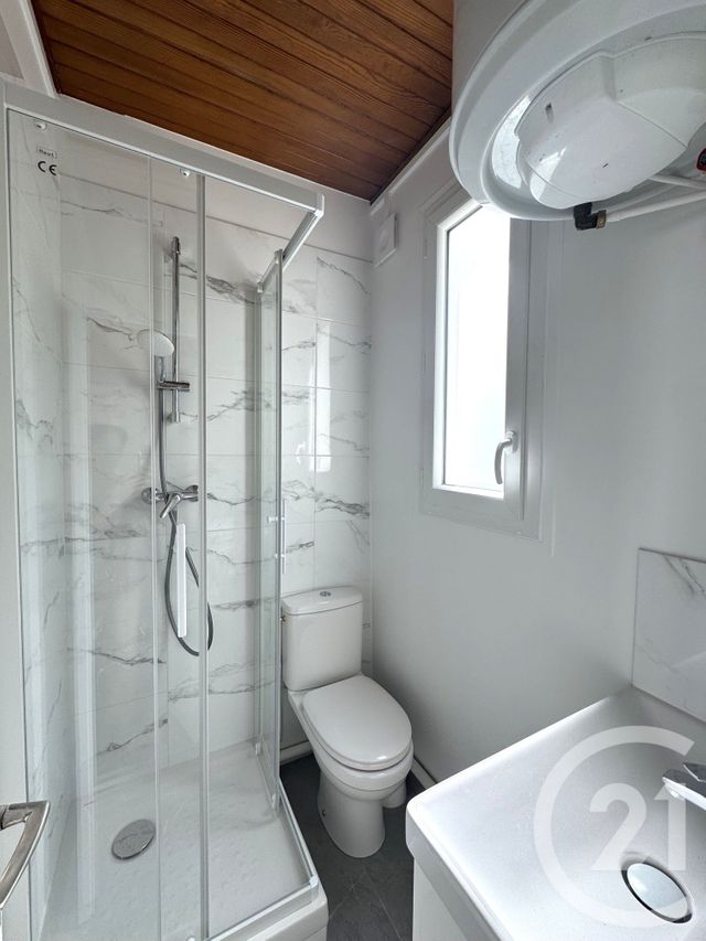 Appartement Studio à louer - 1 pièce - 22.75 m2 - PUTEAUX - 92 - ILE-DE-FRANCE - Century 21 Beaurepaire