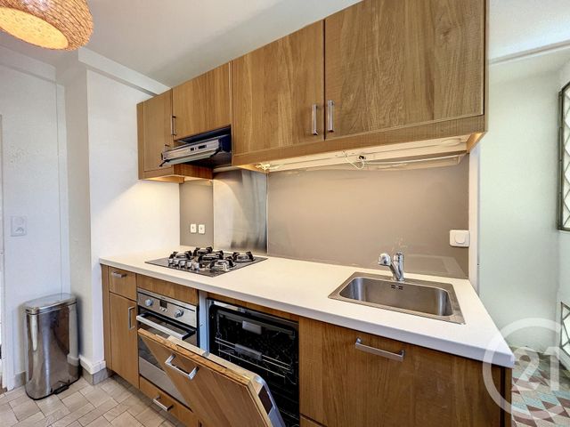 Appartement F4 à louer - 4 pièces - 81.0 m2 - COLOMBES - 92 - ILE-DE-FRANCE - Century 21 Beaurepaire
