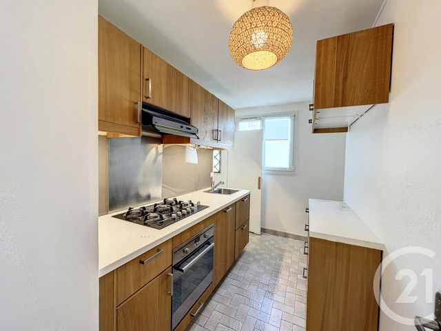 Appartement F4 à louer - 4 pièces - 81.0 m2 - COLOMBES - 92 - ILE-DE-FRANCE - Century 21 Beaurepaire