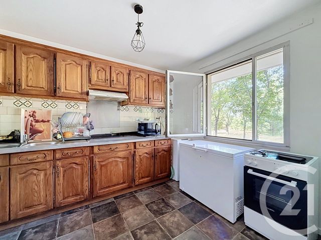 Appartement F2 à vendre - 2 pièces - 48.33 m2 - COLOMBES - 92 - ILE-DE-FRANCE - Century 21 Beaurepaire