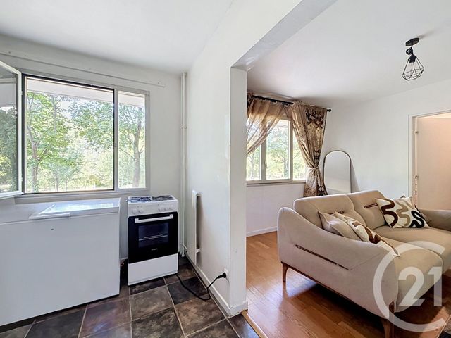 Appartement F2 à vendre - 2 pièces - 48.33 m2 - COLOMBES - 92 - ILE-DE-FRANCE - Century 21 Beaurepaire