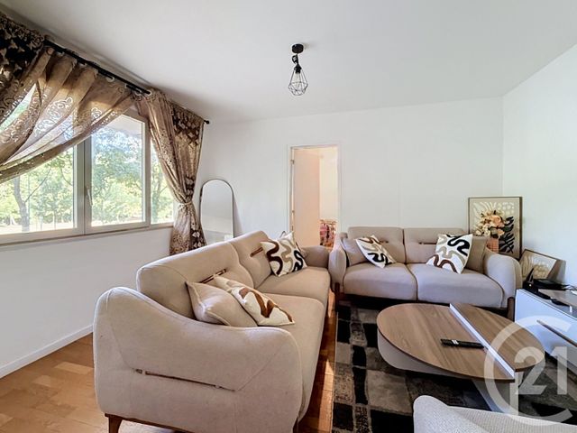 Appartement F2 à vendre - 2 pièces - 48.33 m2 - COLOMBES - 92 - ILE-DE-FRANCE - Century 21 Beaurepaire