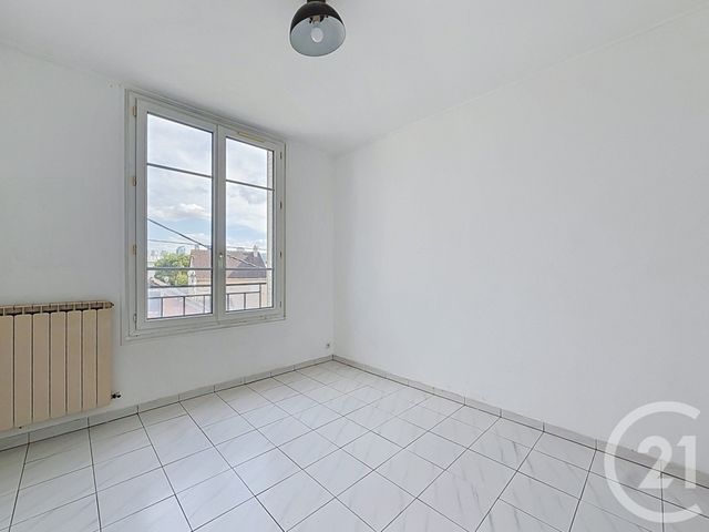 Appartement F2 à vendre - 2 pièces - 32.3 m2 - COLOMBES - 92 - ILE-DE-FRANCE - Century 21 Beaurepaire