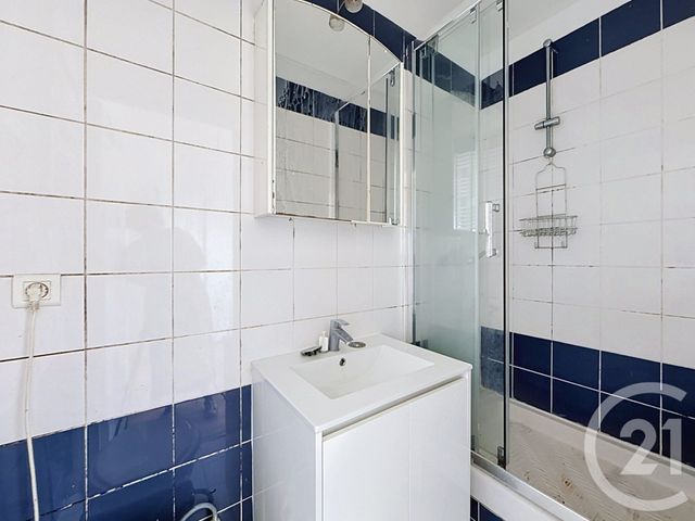 Appartement Studio à vendre - 1 pièce - 18.18 m2 - ASNIERES SUR SEINE - 92 - ILE-DE-FRANCE - Century 21 Beaurepaire
