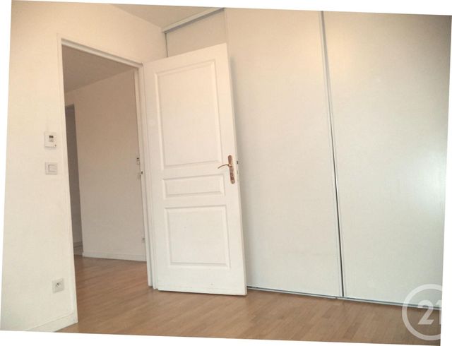 Appartement F2 à louer - 2 pièces - 30.74 m2 - LA GARENNE COLOMBES - 92 - ILE-DE-FRANCE - Century 21 Beaurepaire