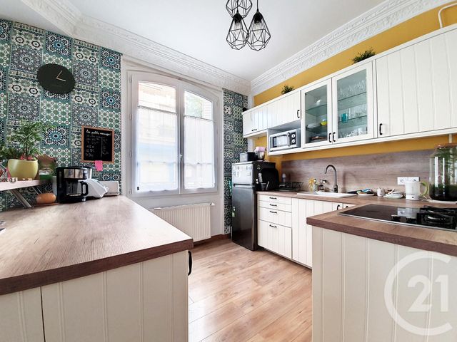 Appartement F2/3 à vendre - 3 pièces - 56.01 m2 - COLOMBES - 92 - ILE-DE-FRANCE - Century 21 Beaurepaire