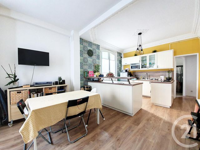 Appartement F2/3 à vendre - 3 pièces - 56.01 m2 - COLOMBES - 92 - ILE-DE-FRANCE - Century 21 Beaurepaire